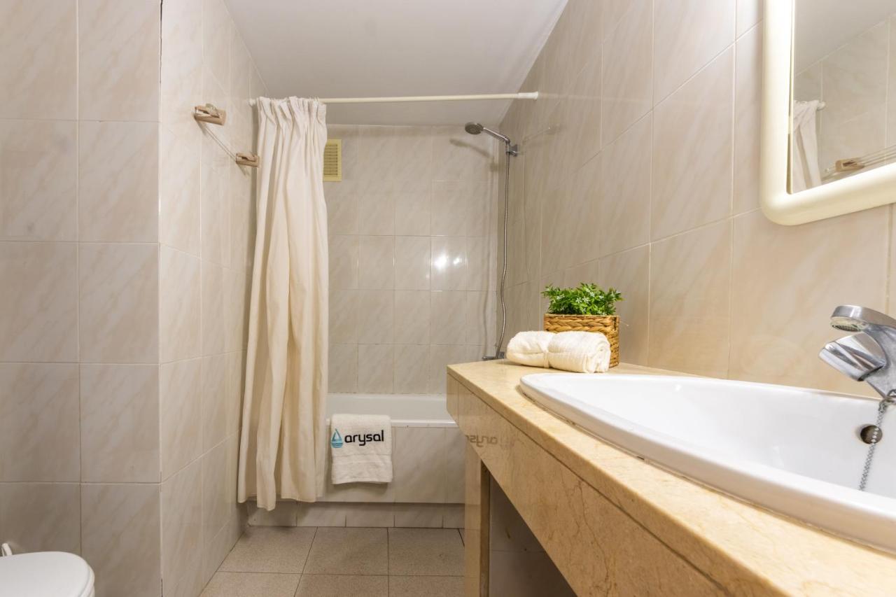 Apartamentos Varadero Arysal Salou Exterior foto